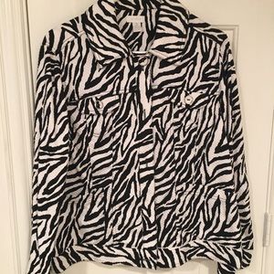 Chico’s black/white jacket